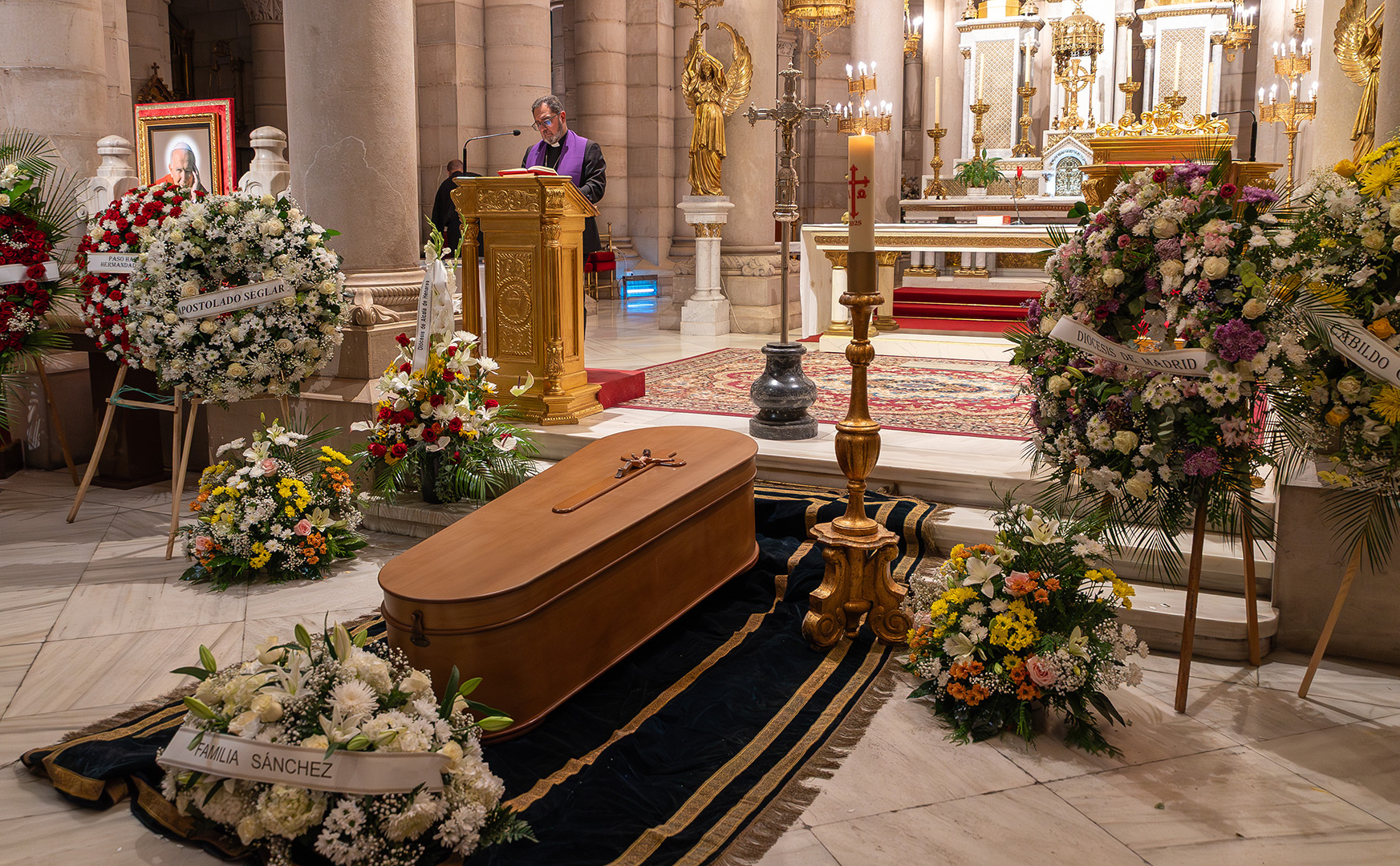 2025-10-02 - Eucaristía corpore insepulto por el fallecimiento de Monseñor José Antonio Álvarez