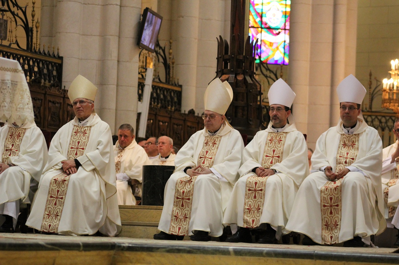 clausura jubileo mariano concelebrantes