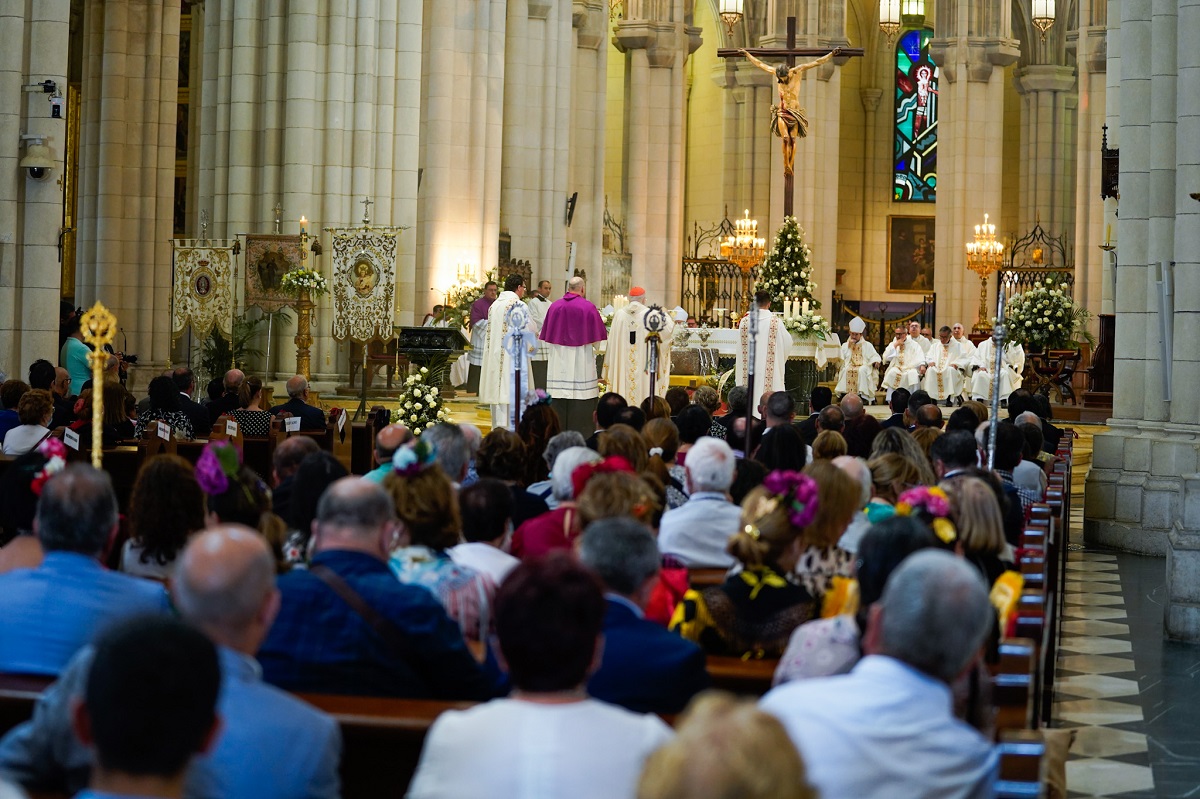 san isidro almudena gente
