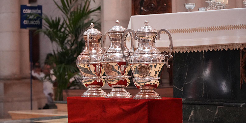 Misa Crismal 26 anforas