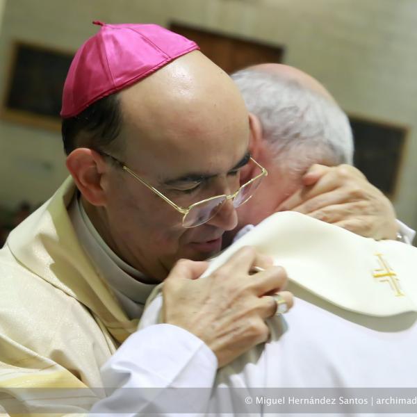 2015-11-21 - Eucaristía de despedida de monseñor Fidel Herráez
