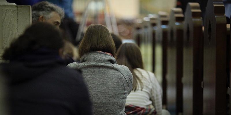 El cardenal Osoro preside el primer viernes de mayo en la catedral la vigilia de oraci&oacute;n con j&oacute;venes