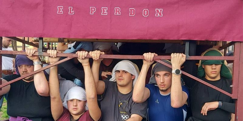 Las hermandades preparan ya la Semana Santa con ensayos de costaleros, atav&iacute;os de Cuaresma de los sagrados titulares o conciertos de marchas procesionales