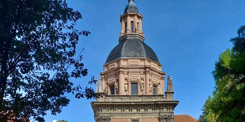 San Andr&eacute;s Ap&oacute;stol recibe la visita pastoral de monse&ntilde;or Jes&uacute;s Vidal